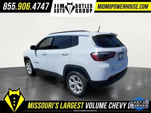 Used 2024 Jeep Compass Latitude image 8
