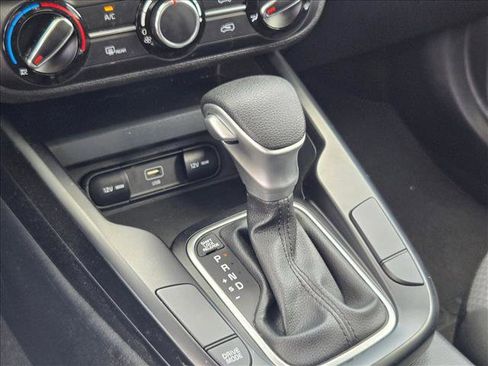 Used 2023 Kia Soul LX w/ Option Group 015 FWD image 12