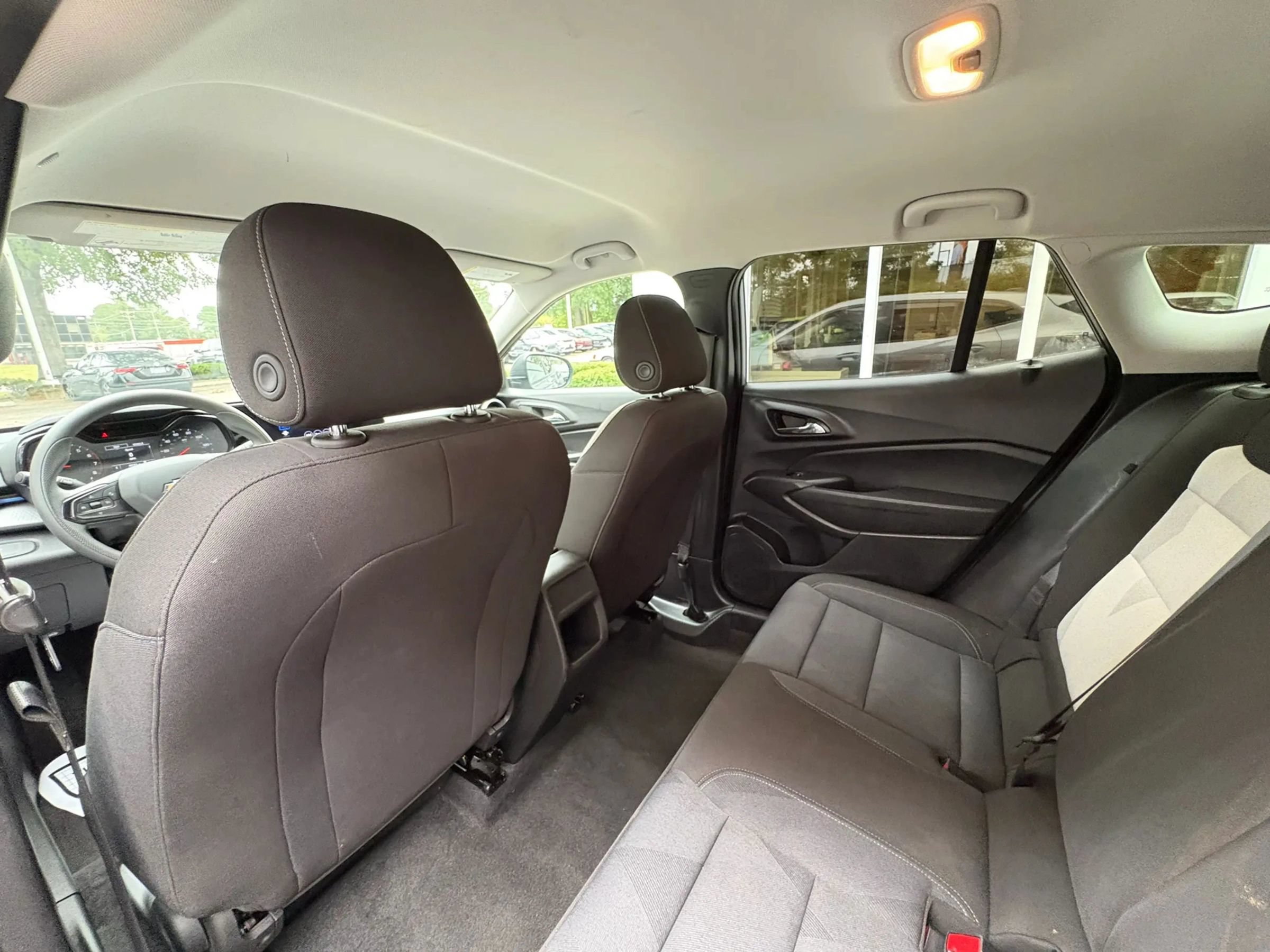Used 2025 Chevrolet Trax LS w/ Driver Confidence Package FWD image 24