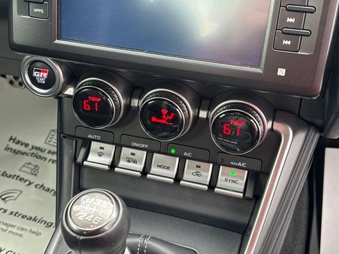 Used 2023 Toyota GR86 Premium RWD image 25