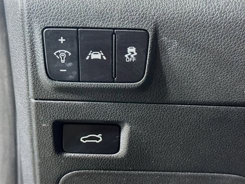 Certified 2023 Kia K5 GT-Line AWD/4WD image 10
