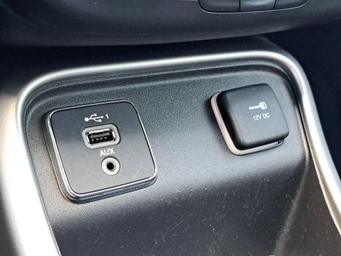 Used 2020 Jeep Compass Latitude w/ Popular Equipment Group image 29