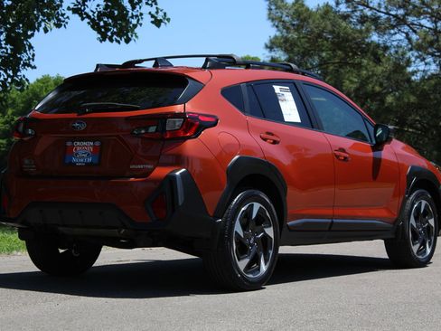 Used 2024 Subaru Crosstrek 2.5i Limited w/ Popular Package #4A AWD/4WD image 8