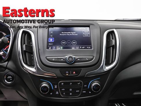 Used 2022 Chevrolet Equinox LT FWD image 12