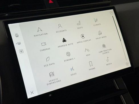 Used 2026 Land Rover Range Rover Velar Dynamic SE AWD/4WD image 19