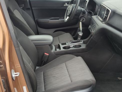 Used 2019 Kia Sportage LX image 23