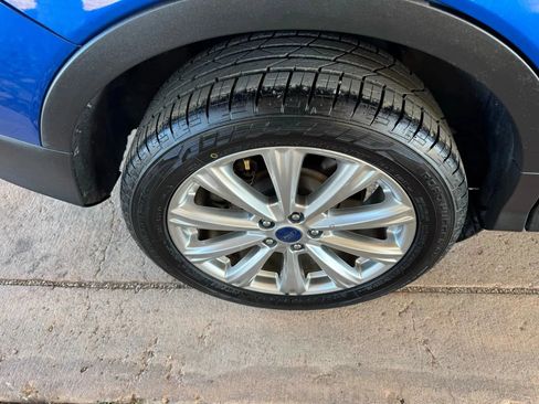 Used 2017 Ford Escape Titanium FWD image 30