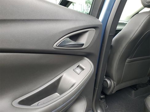 New 2026 Buick Encore GX Sport Touring image 15