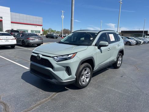 Used 2023 Toyota RAV4 XLE w/ Convenience Package image 1