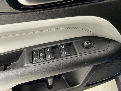 Used 2024 Jeep Compass Limited image 21