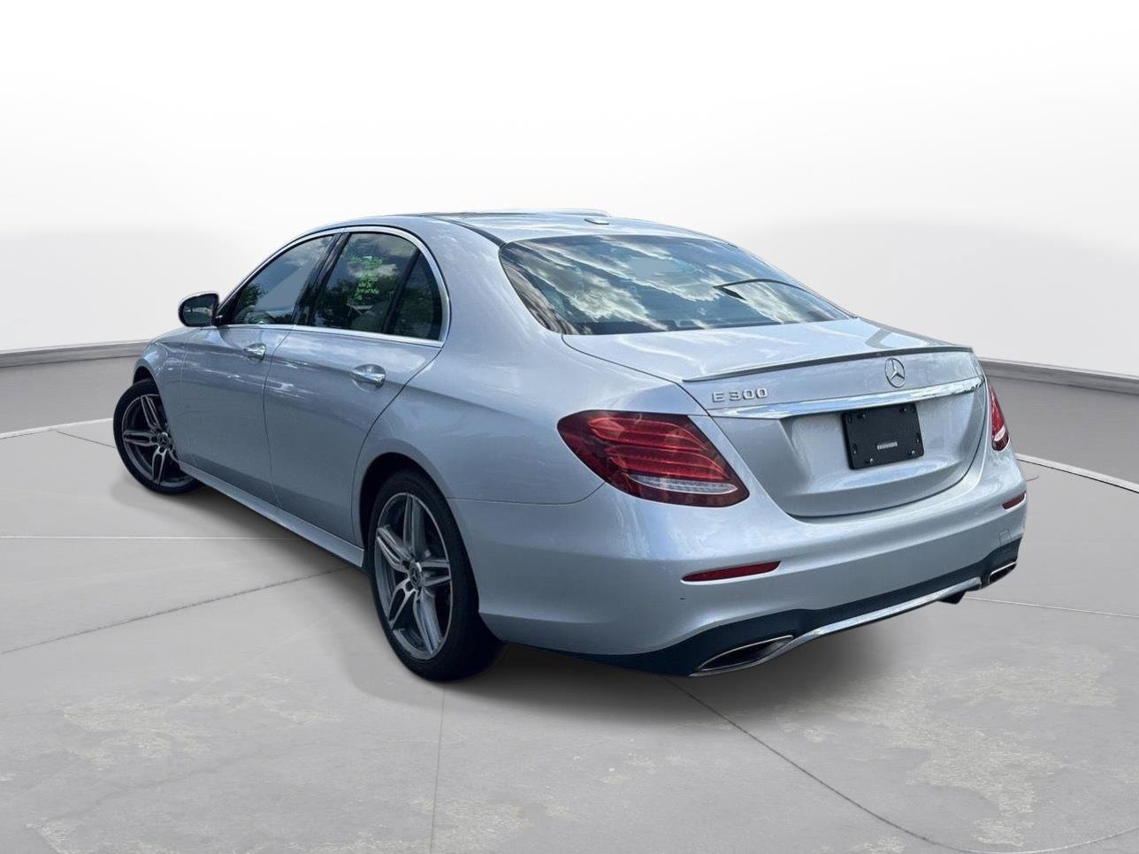 Used 2019 Mercedes-Benz E 300 image 58