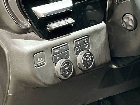 Used 2025 Chevrolet Silverado 1500 High Country w/ High Country Premium Package image 10