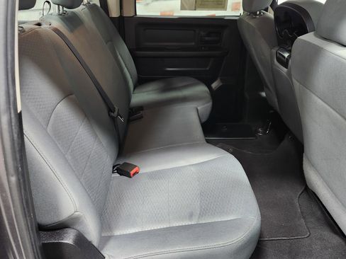 Used 2017 RAM 1500 Express w/ Express Value Package image 16