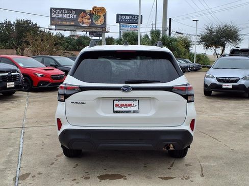 New 2026 Subaru Forester Premium image 6