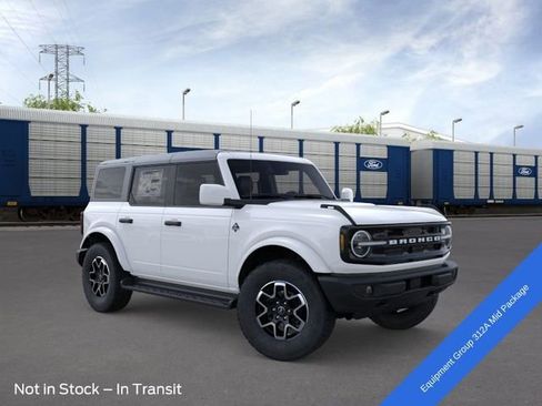 New 2026 Ford Bronco Outer Banks AWD/4WD image 7