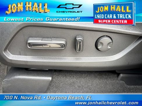 Used 2026 Honda Pilot Black Edition image 17