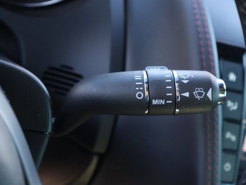 Used 2017 Jaguar F-TYPE R image 31