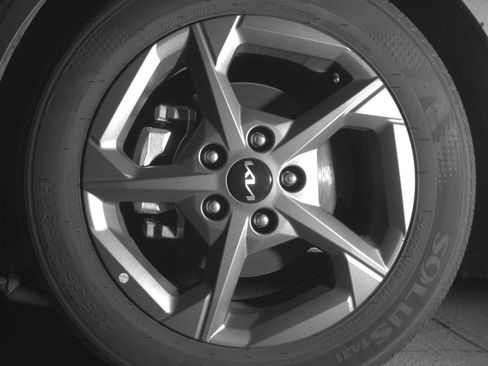 Used 2025 Kia K4 LXS image 12