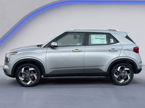 New 2025 Hyundai Venue SEL image 7