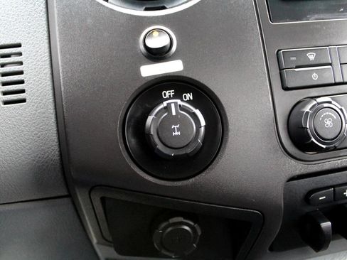 Used 2013 Ford F350 XL image 22