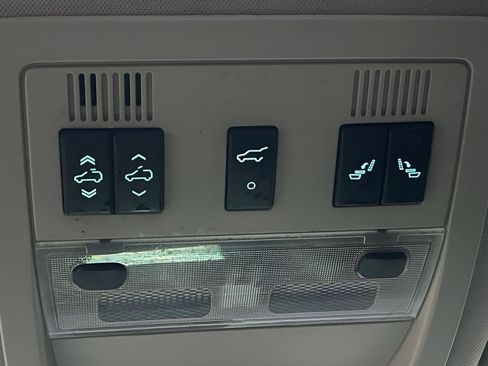 Used 2007 GMC Yukon Denali image 25