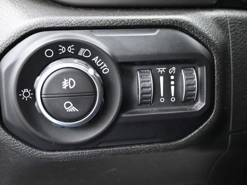 Used 2020 Jeep Gladiator Sport w/ Quick Order Package 24S AWD/4WD image 24
