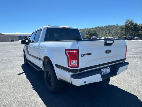 Used 2016 Ford F150 XLT w/ Equipment Group 302A Luxury AWD/4WD image 7