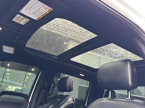 Used 2021 Ford F450 Platinum w/ FX4 Off-Road Package image 26