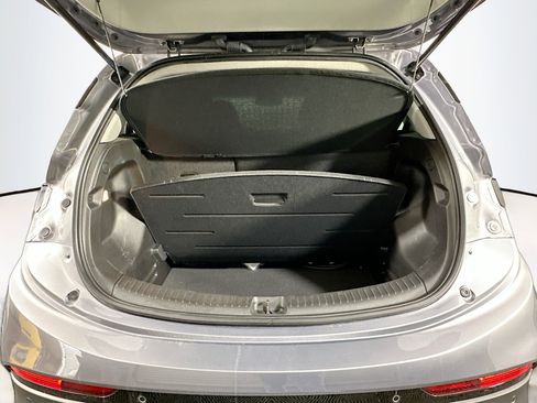 Used 2023 Chevrolet Bolt LT image 27