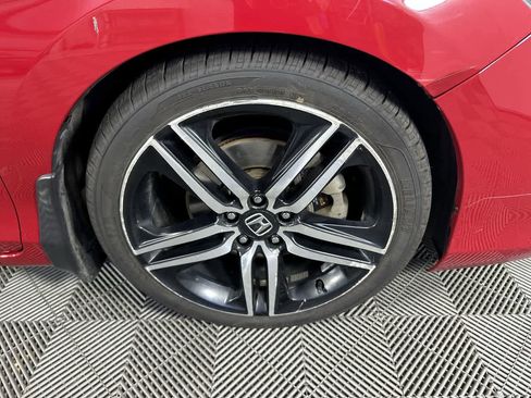 Used 2016 Honda Accord Touring image 17