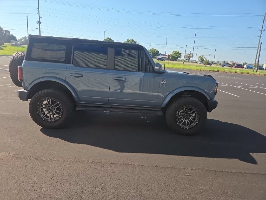 Used 2023 Ford Bronco Outer Banks AWD/4WD image 15