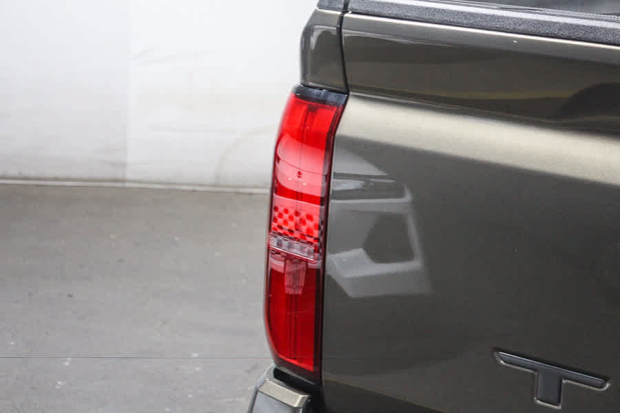 Used 2024 Toyota Tacoma TRD Sport RWD image 8