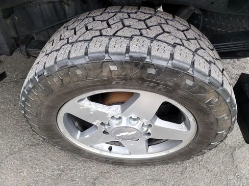 Used 2018 Chevrolet Silverado 2500 LTZ w/ Duramax Plus Package image 34