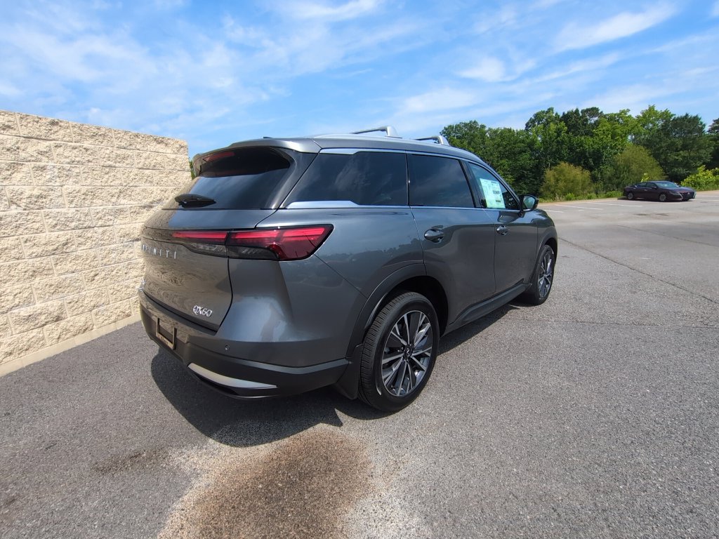 Certified 2027 INFINITI QX60 Luxe w/ Cargo Package FWD image 5