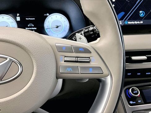 Certified 2023 Hyundai Palisade Calligraphy w/ Cargo Package image 21