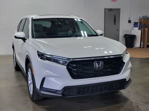 Used 2024 Honda CR-V EX-L image 4