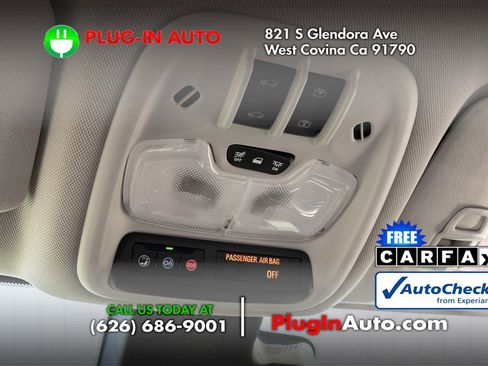 Used 2022 Chevrolet Bolt EUV Premier w/ Sun & Sound Package image 24