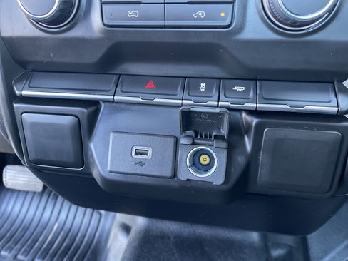 Used 2020 Chevrolet Silverado 1500 W/T image 23