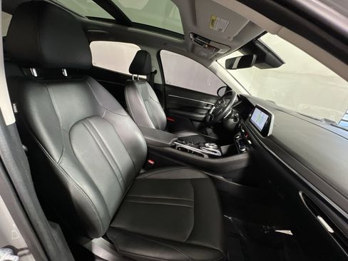 Used 2022 Hyundai Sonata Limited image 27