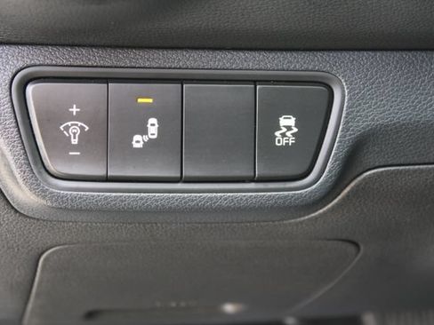 Used 2023 Kia Forte LXS w/ LXS Technology Package FWD image 11