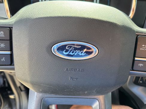 Used 2021 Ford F150 Lariat w/ Equipment Group 502A High image 28