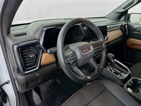 Used 2025 GMC Canyon AT4 AWD/4WD image 14