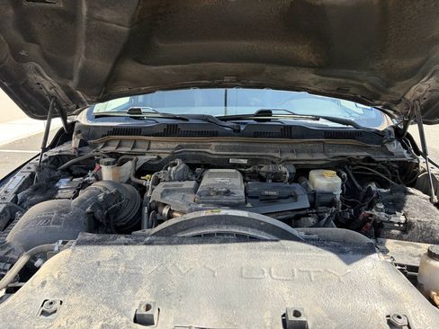 Used 2018 RAM 2500 Laramie w/ Sport Appearance Group AWD/4WD image 46