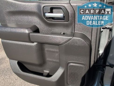 Used 2025 Chevrolet Silverado 1500 Custom image 10