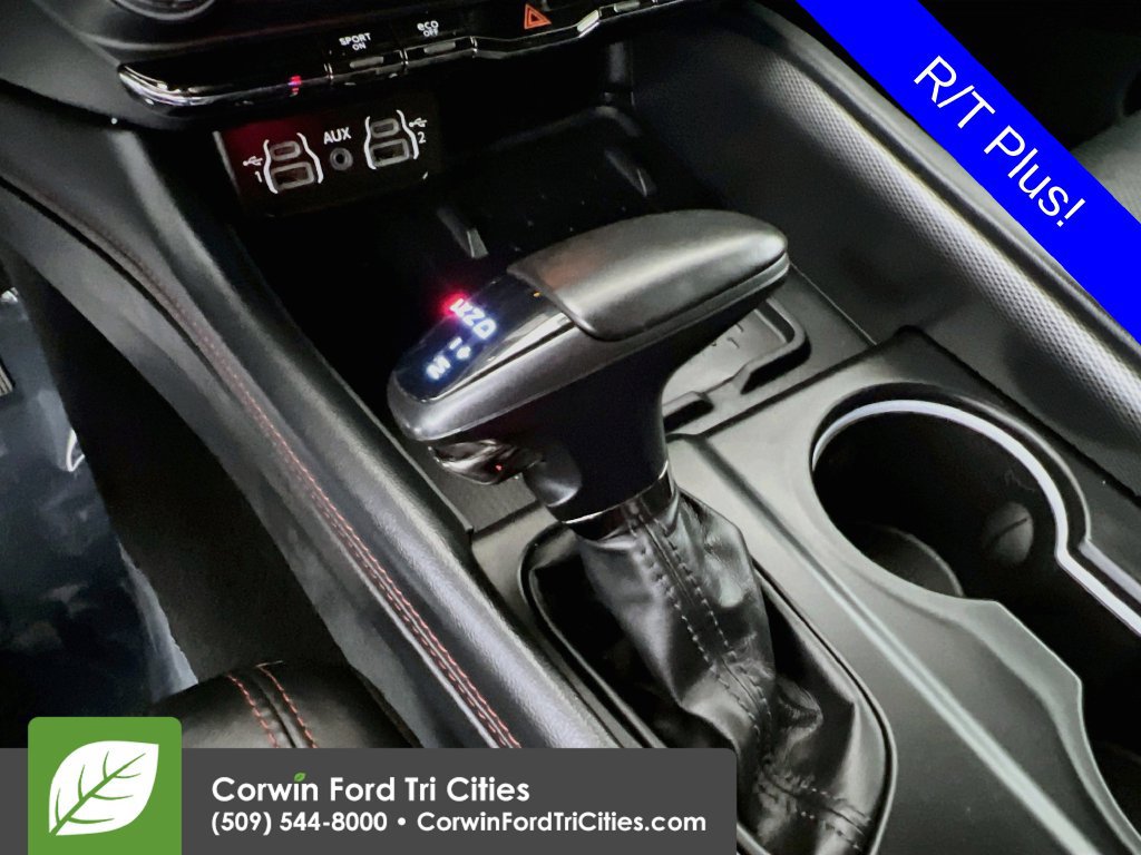 Used 2025 Dodge Durango R/T AWD/4WD image 10