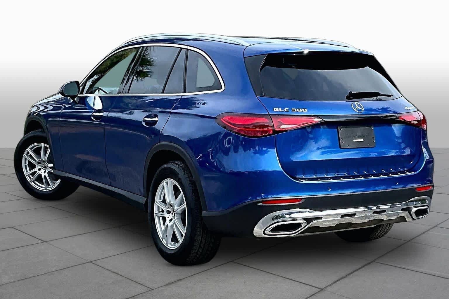 Certified 2025 Mercedes-Benz GLC 300 4MATIC image 12