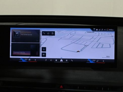 Used 2026 BMW iX xDrive45 w/ M Sport Package image 21