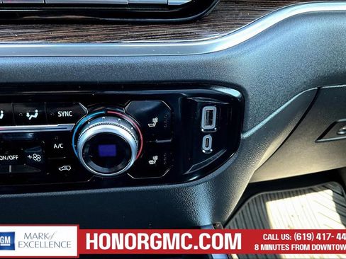 Used 2023 GMC Sierra 1500 Elevation AWD/4WD image 17