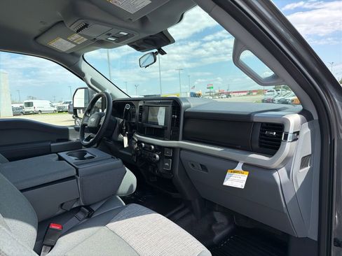 New 2026 Ford F250 XLT w/ Tremor Off-Road Package image 23