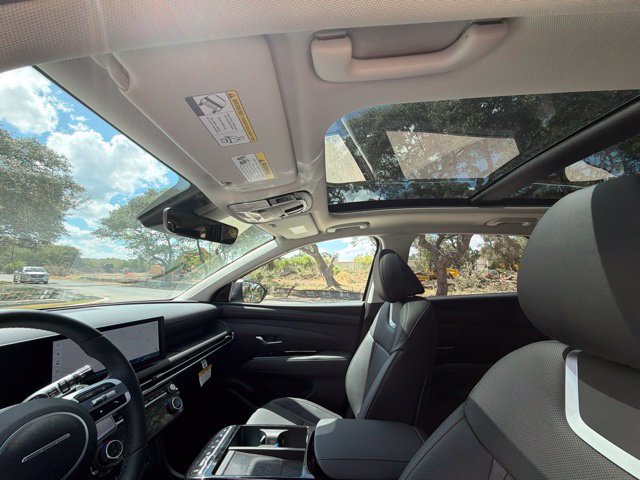 New 2026 Hyundai Tucson Limited AWD/4WD image 14